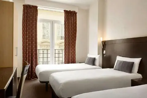 Hotel Byakko Nice in Nice — foto 21