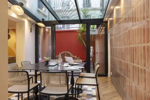 Hotel Elysees 8 in Parijs, foto 16
