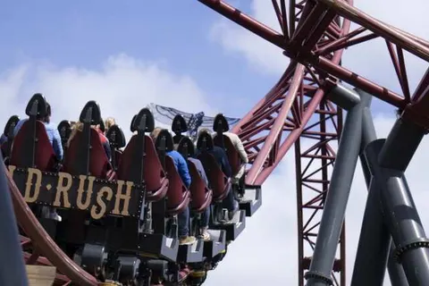 Attractie- en Vakantiepark Slagharen foto 4