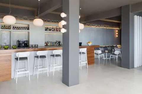 The Alkistis Hotel in Άγιος Στέφανος — foto 19