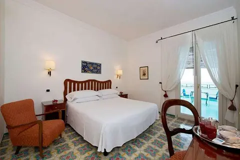 Hotel Aurora Amalfi in Amalfi — foto 5