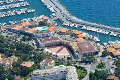Best Western La Marina in Saint-Raphaël — foto 13