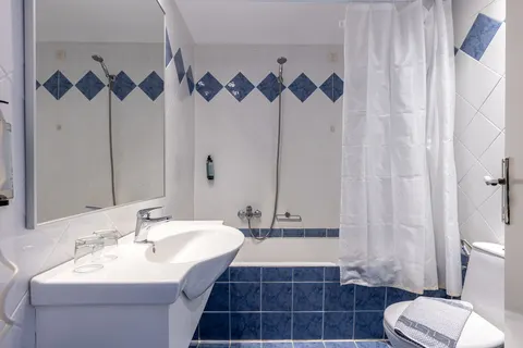 Apollon Hotel in Lambi — foto 12