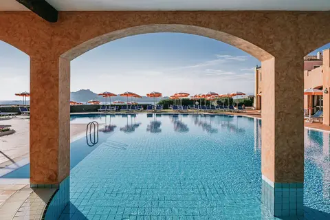 Mangia's Santa Teresa Sardinia, Curio Collection by Hilton in Santa Teresa Gallura — foto 11