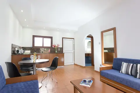 Loutsiana Hotel Apts in Ayia Napa — foto 15