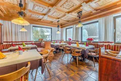 Hotel Pontives in Lajen - Laion — foto 4