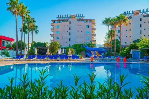 Grand Bahama Beach in Alaşehir — foto 28