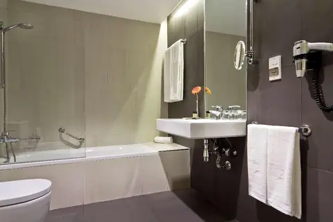 Hotel SANA Reno in Almada — foto 7