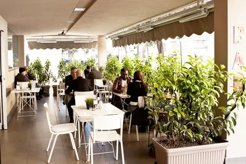 Stelle Hotel The Businest in Napels — foto 15
