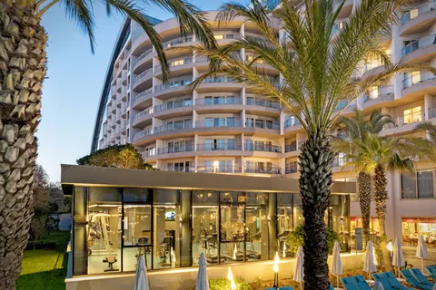Liberty Lara Beach in Aksu — foto 4