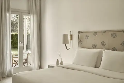 Yria Boutique Hotel & Spa in Παροικιά — foto 29