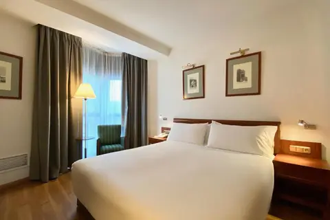 Hotel Zentral Gijón Rey Pelayo in Gijon — foto 13