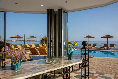 Romantica Beach Villas in Chersonissos — foto 11