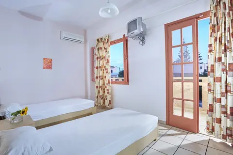 Noble Hotel Suites in Δημοτική Ενότητα Γουβών — foto 7