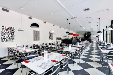 Hotel Mama Shelter Prag in Praag — foto 27