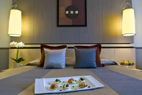 Mamaison Hotel Andrassy Budapest in Boedapest — foto 15