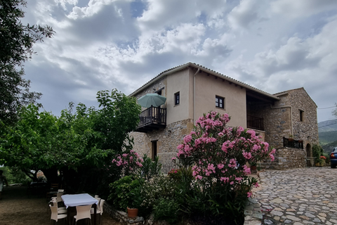 PIERIDES Suites & Studios foto 1