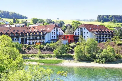 Göbel&ampapos;s Seehotel am Diemelsee foto 2