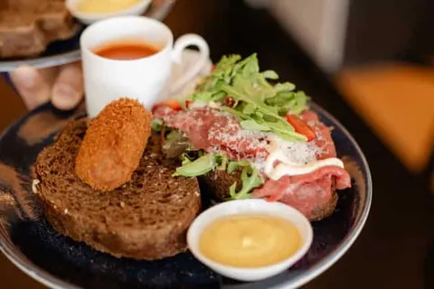 Golden Tulip Hotel Central foto 29