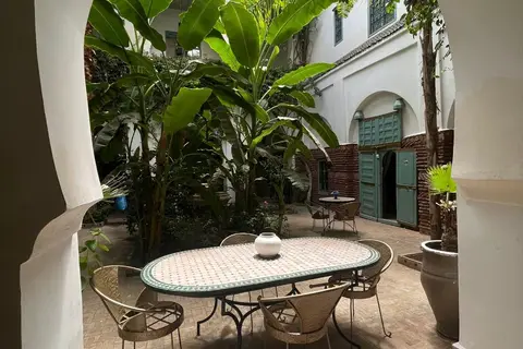 Hotel Riad Dar Bounouar in Marrakech — foto 21