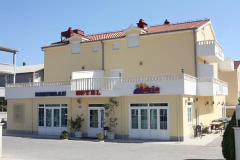 Hotel Adria in Kastel Stafilic — foto 9