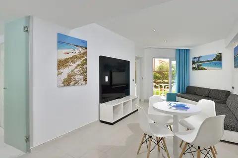 Isla de Cabrera Aparthotel & Hotel in ses Salines — foto 5