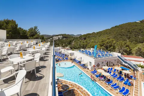 Globales Montemar Apartments in Santa Eulària des Riu — foto 22