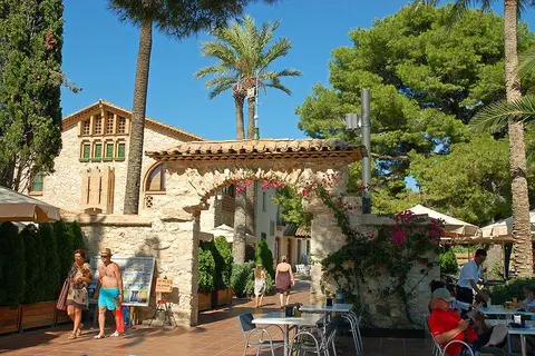 Vilanova Park in Vilanova i la Geltrú — foto 13