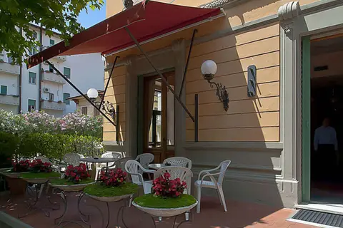 Hotel Maestoso in Montecatini Terme — foto 14