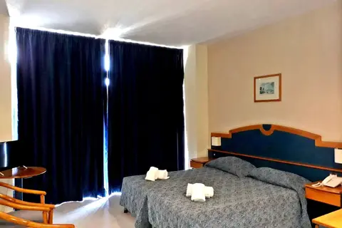 Primera Hotel in San Pawl il-Baħar — foto 16
