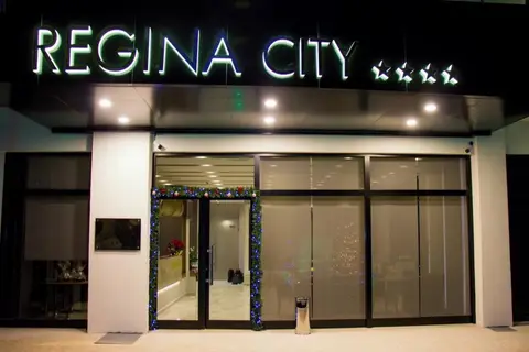 Regina City Hotel in Vlorë — foto 14