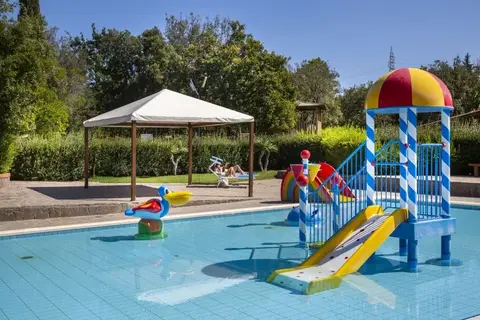 Camping hu Montescudaio Village in Montescudaio, foto 9