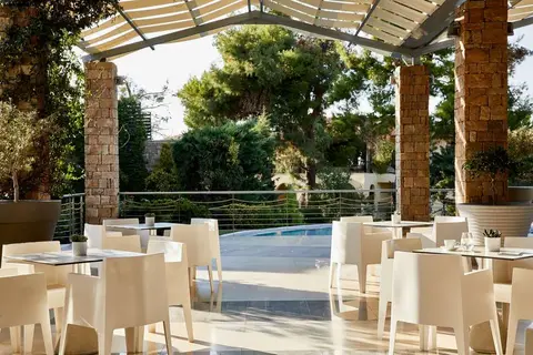 Istion Club & Spa in Πόρτες — foto 8