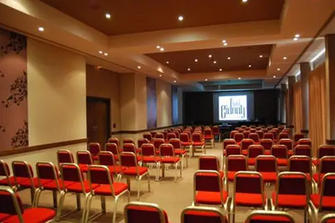Cidnay in Santo Tirso — foto 15