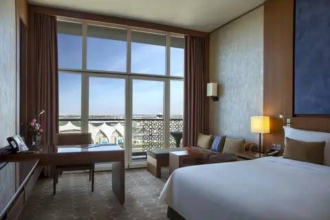 Yas Plaza Marina in جزيرة ياس — foto 7