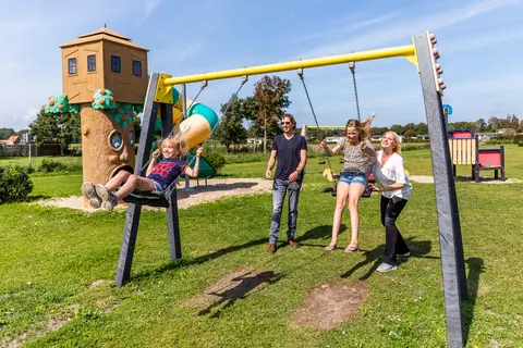 Vakantiepark De Woudhoeve in Bergen — foto 19