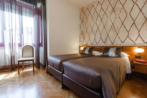 Park Meuble Hotel in Como, foto 12