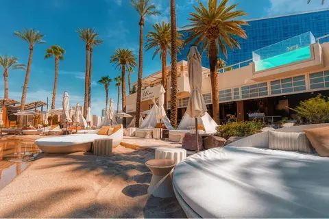 Virgin Hotels Las Vegas Curio Collection by Hilton in Paradise — foto 27
