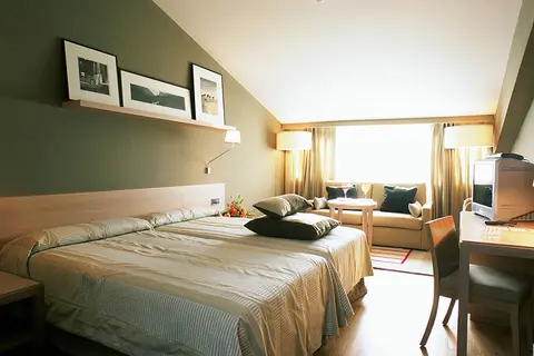 Parador de La Seu d’Urgell in Pyreneeën — foto 23