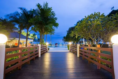 Novotel Rayong Rim Pae Resort in สุนทรภู่ — foto 14