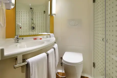 Hotel ibis Bali Kuta in Kuta — foto 28