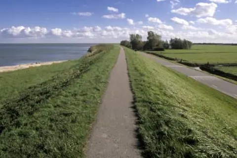 Hotelhuisjes Andijk foto 9