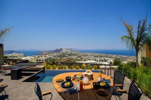 Apikia Santorini in Pyrgos — foto 8