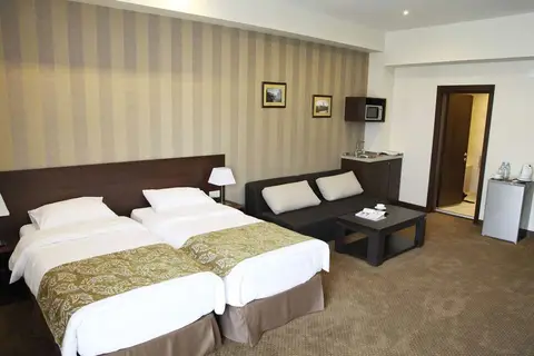 Citrus Hotel Tbilisi in Tbilisi — foto 4