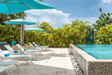 Fly & Go The Kontiki Beach House foto 25