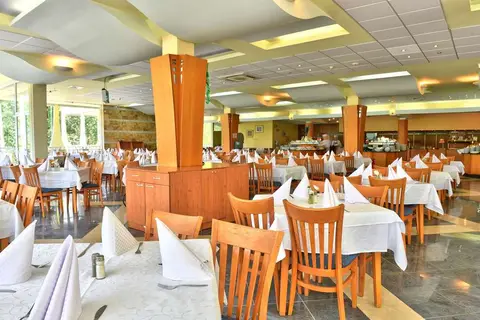 Hotel Laguna Garden in Златни пясъци — foto 13