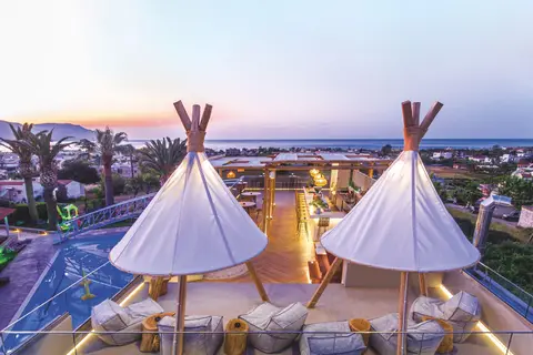 Sofia Resort Luxury Suite in Dramia