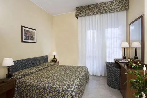 Savoy Hotel in Pesaro — foto 2