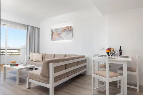 Alcudia Beach Apartments in Alcúdia — foto 14