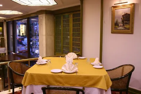 Istanbul Royal Hotel in Fatih — foto 16